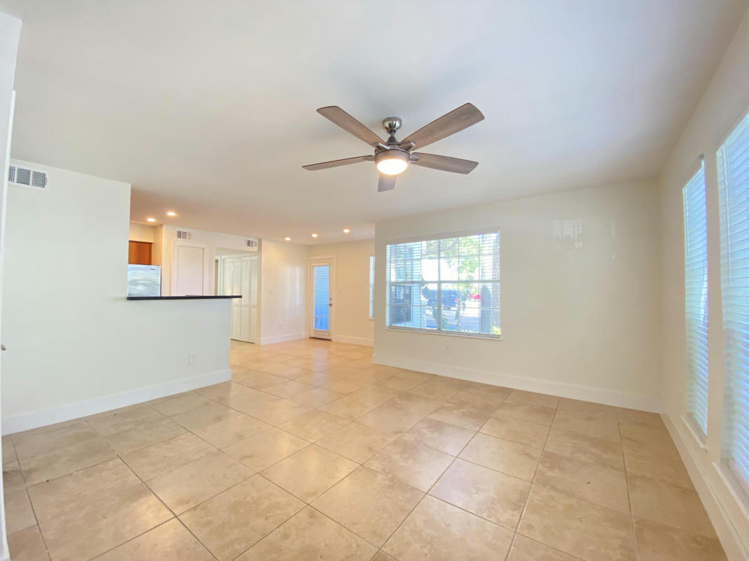 820 Lavers Circle, Unit G308, Delray Beach, FL 33444