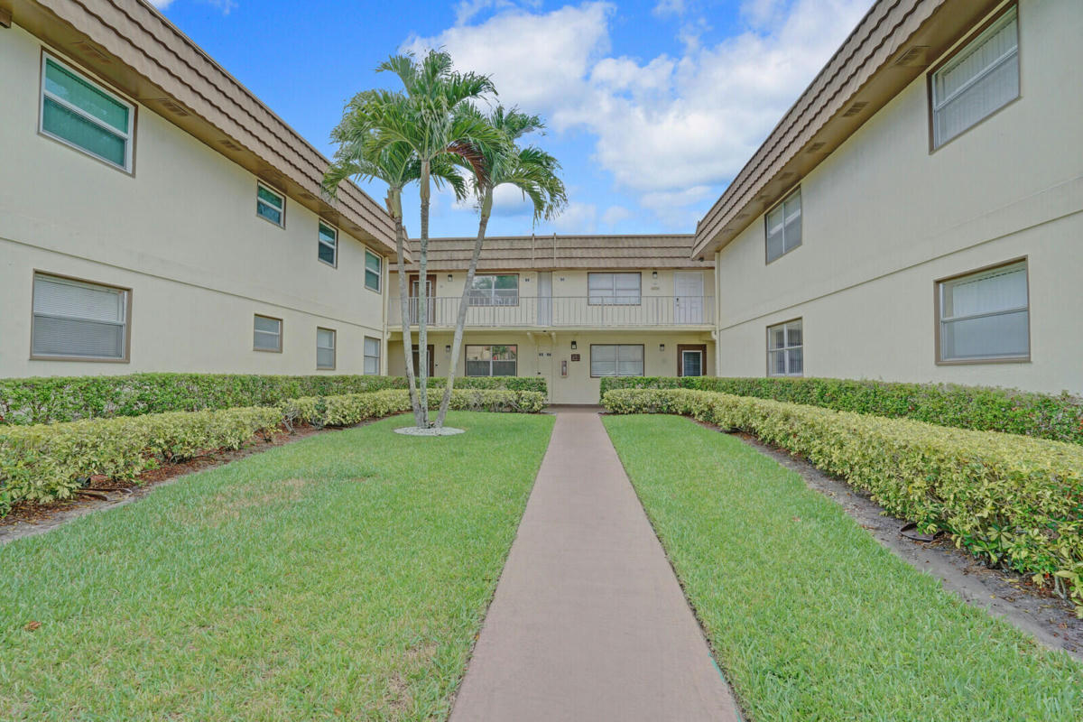 84 SAXONY B, DELRAY BEACH, FL 33446 Condo/Townhome For Sale | MLS# RX ...