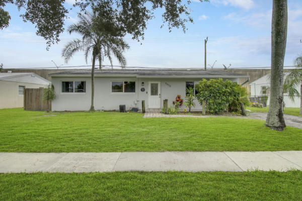 9470 BIRMINGHAM DR, PALM BEACH GARDENS, FL 33410 - Image 1