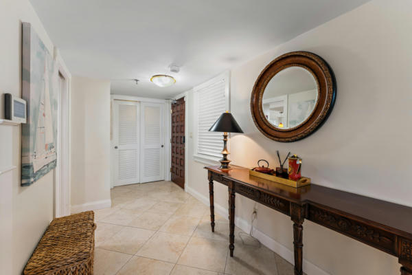 374 GOLFVIEW RD APT 405, NORTH PALM BEACH, FL 33408, photo 4 of 88