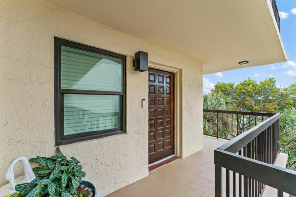 374 GOLFVIEW RD APT 405, NORTH PALM BEACH, FL 33408, photo 3 of 88