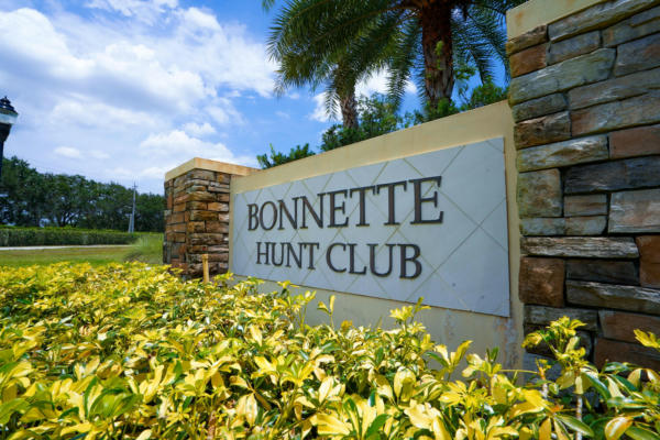 101 BONNETTE HUNT CLUB LN, PALM BEACH GARDENS, FL 33418, photo 2 of 40