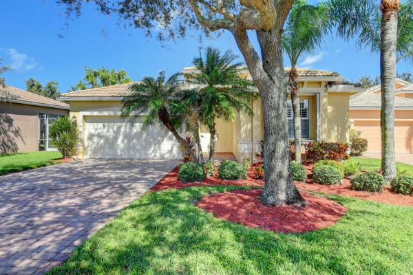 9064 Rodeo Drive, Lake Worth, FL 33467