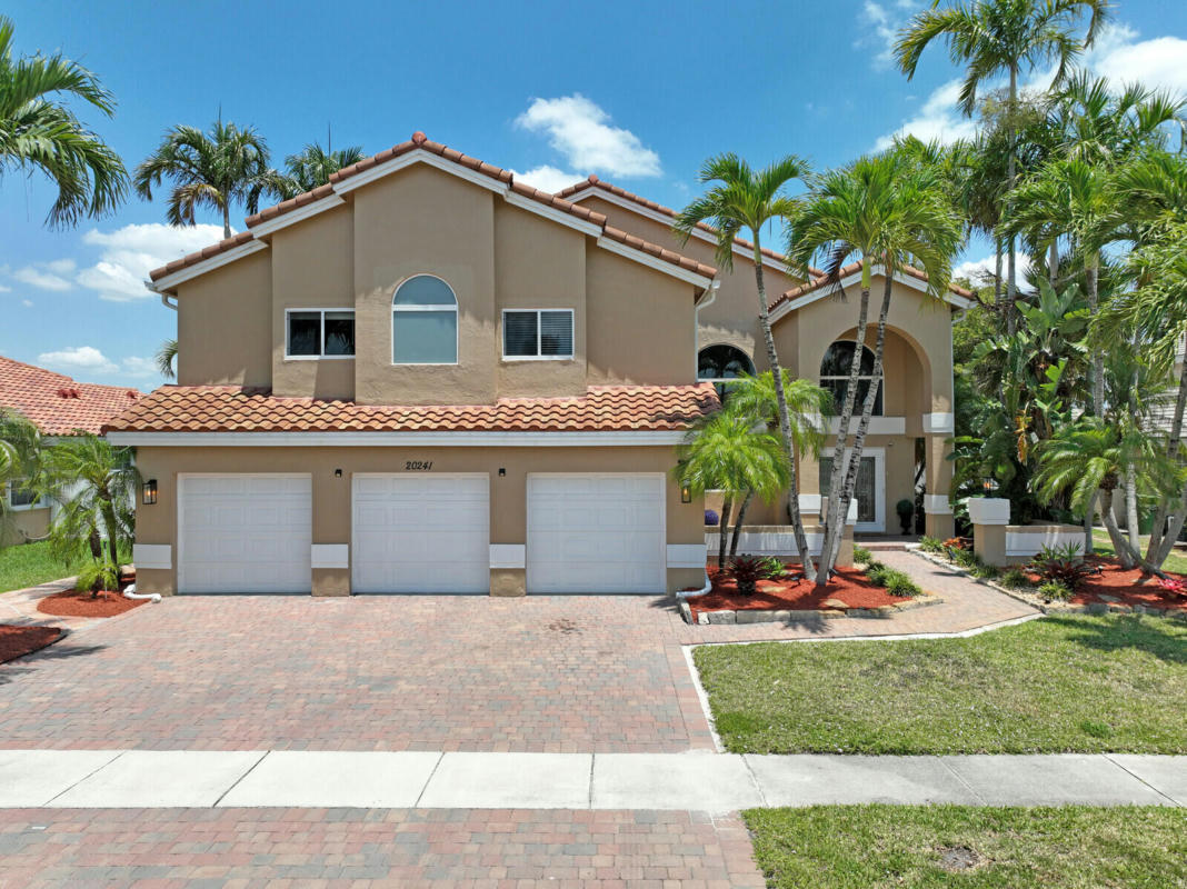 20241 NW 10TH ST, PEMBROKE PINES, FL 33029, photo 1 of 58