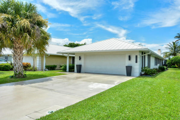 3890 SE FAIRWAY W, STUART, FL 34997 - Image 1