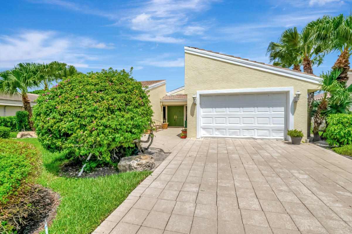 20451 WOODBRIDGE LN, BOCA RATON, FL 33434, photo 1 of 113