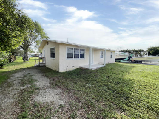 Curtis henderson 948 sw 2025 avenue i belle glade 33430