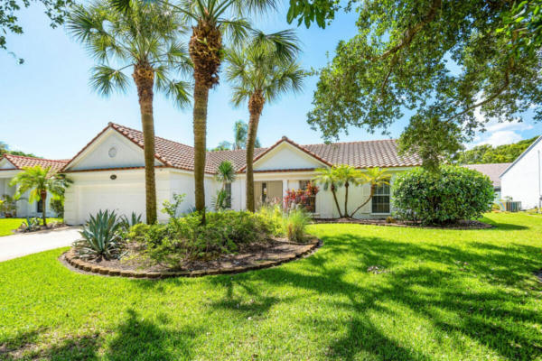 3720 LANCEWOOD PL, DELRAY BEACH, FL 33445, photo 2 of 46