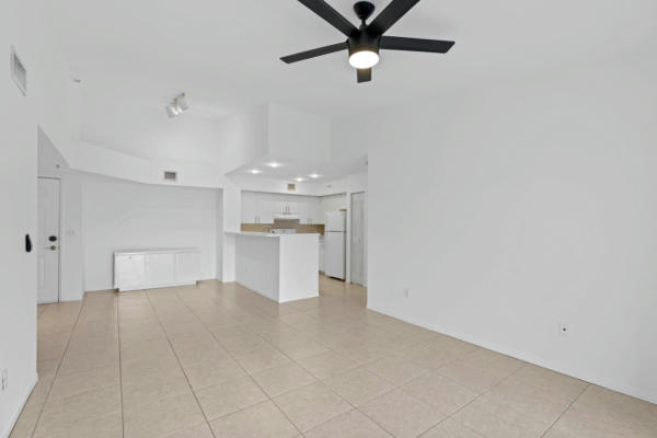 135 YACHT CLUB WAY APT 305, HYPOLUXO, FL 33462 - Image 1