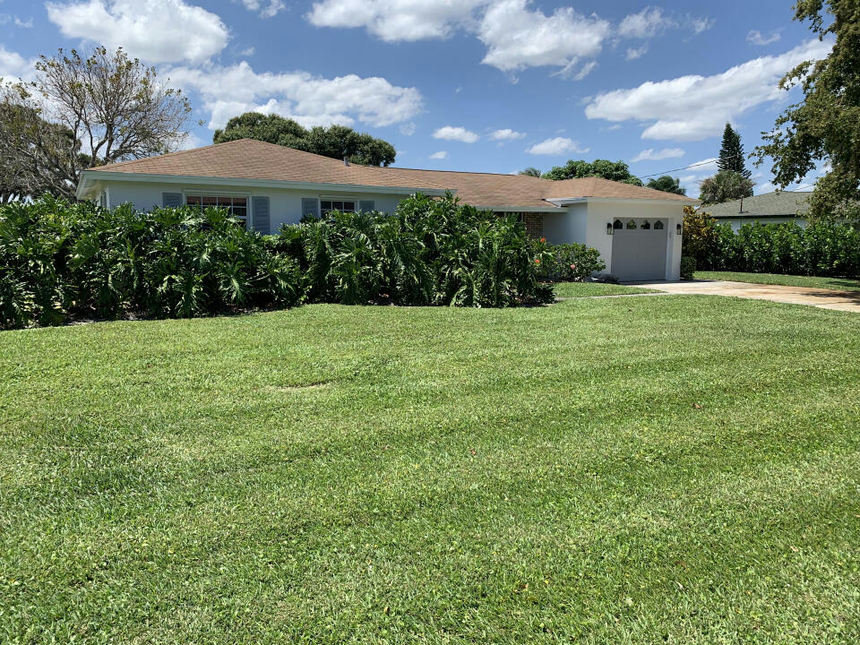 843 PATRICK DR, WEST PALM BEACH, FL 33406, photo 1 of 15